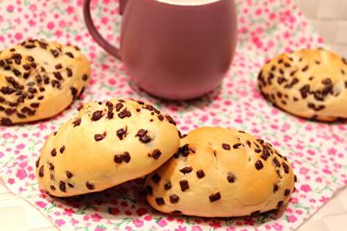 Pains au lait aux pépites de chocolat