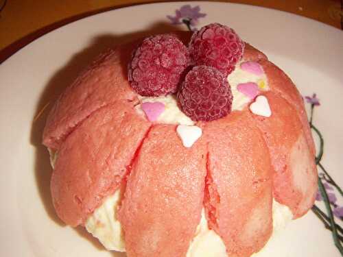 Petites charlottes roses à la mousse au citron