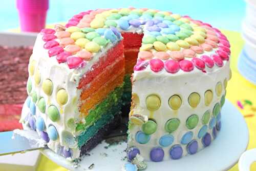 Rainbow cake (gâteau arc-en-ciel)