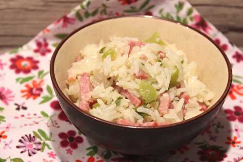 Riz sauté aux poivrons et lardons