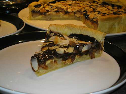 Tarte amandes, poires et chocolat