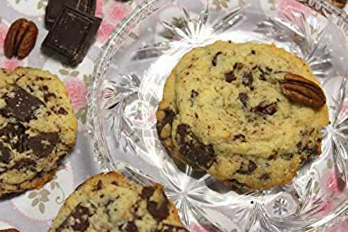 Cookies au chocolat, noix et pécan et vanille