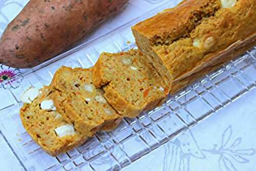 Cake à la patate douce, fêta et noisettes