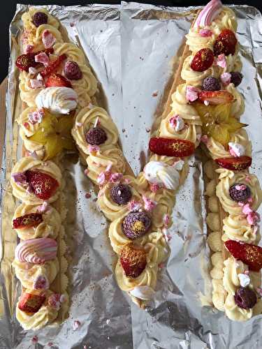 Letter cake