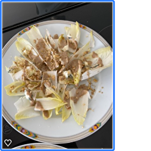 Salade d'endives au bleu