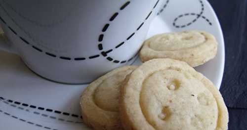 Shortbreads "boutons" à la fève tonka