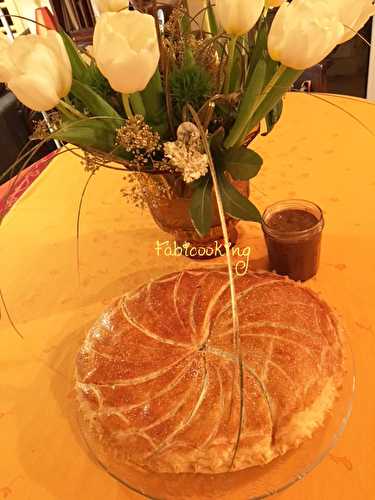 Galette des rois crème d'amande et praliné pécan