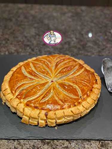 Galette des Rois framboise frangipane