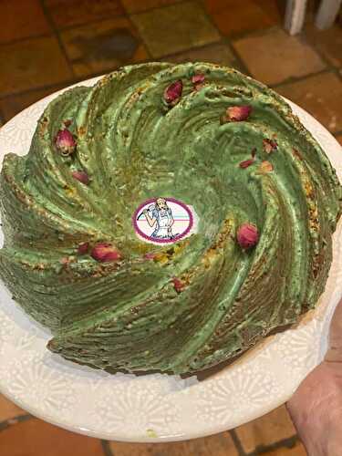 Le Bundt cake ultime à la pistache - FabiCooking