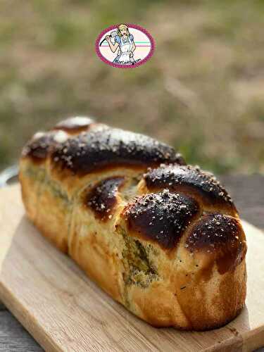 Ma babka de folie au pistou et chèvre