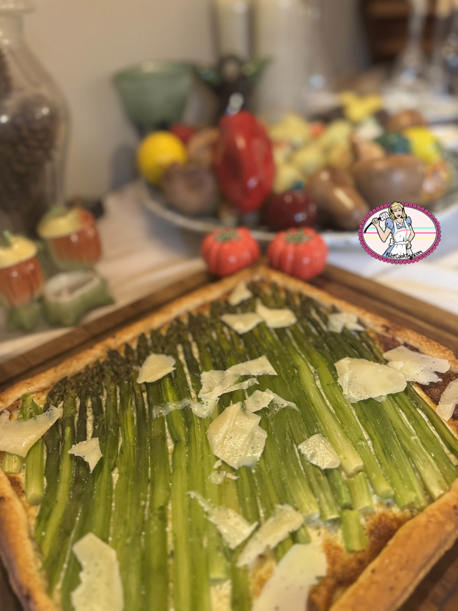 La Tarte aux asperges vertes et sa crème ricotta parmesan