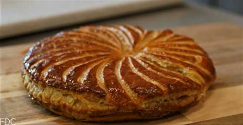 Galette des Rois aux poires caramélisées