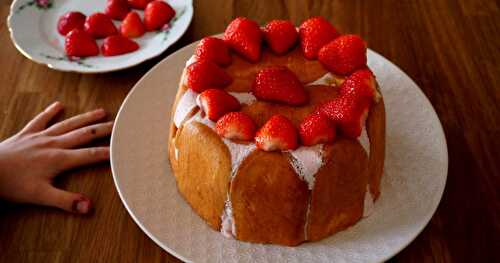 Charlotte aux fraises (sans lactose)