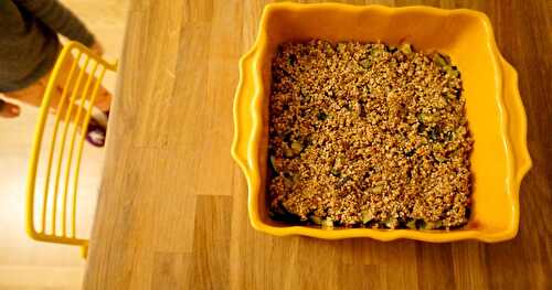 Crumble courgettes-menthe-noisette (sans gluten, vegan)