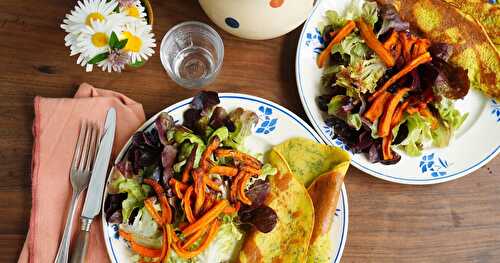 En mode retour de l'Amap : salade, carottes rôties, galettes pois chiches et fanes de carottes (vegan, sans gluten, amap, antigaspi)