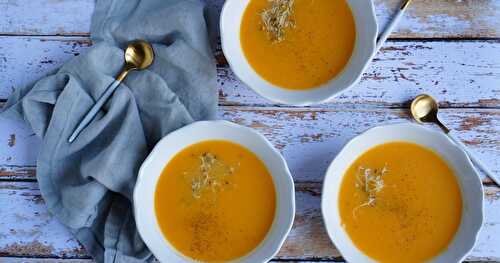 En mode retour de l'AMAP : Soupe butternut, cardamome, purée de cacahuète (automne, vegan)