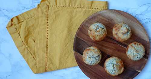 Financiers à l'huile essentielle de citron et au pavot