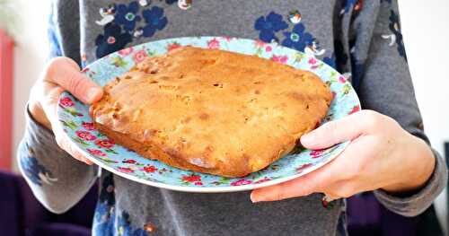 Le gâteau aux pommes de Tatie Rosette (Le loup qui découvrait le pays des contes)