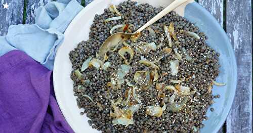 Lentilles aux oignons et au zaatar (vegan, sans gluten)