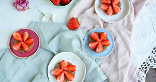 Mini tartelettes crues fraises, souchet, cardamome (desserts, cru, sans gluten, vegan)