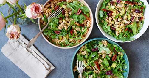 Pâtes champignons, courgette, roquette etc (estival, vegan)