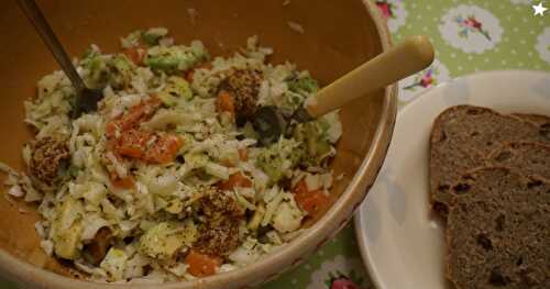 Salade de chou blanc-saumon-avocat
