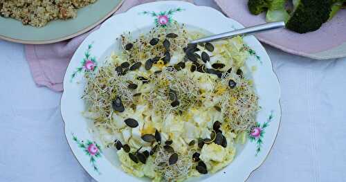 Salade de chou chinois, citron, graines de courge