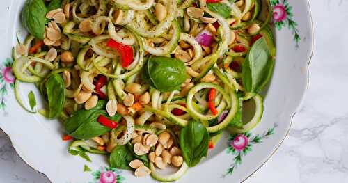 Salade de courgettes crues (vegan, raw)