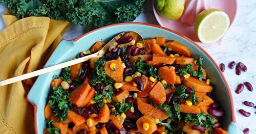 Salade haricots rouges, patates douces, maïs, kale