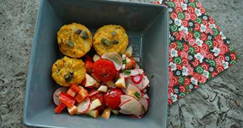 Salade presque toute rouge et muffins au quinoa