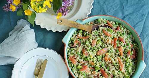 Salade quinoa, petits pois, brocolis, truite fumée (sans gluten, printanier)