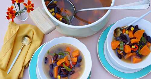 Soupe tendance Amérique du Sud : haricots rouges, patates douces, poivrons, maïs... (vegan, sans gluten, amap)