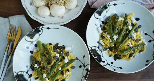 Spaghetti asperges vertes, feta, graines de courge (sans gluten, veggie, printemps)