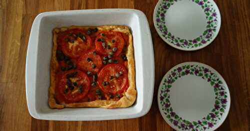 Tarte(s) fine(s) à la tomate et aux câpres + quelques moments du we