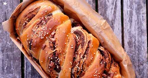 Babka sésame noir et chocolat (petit déjeuner)