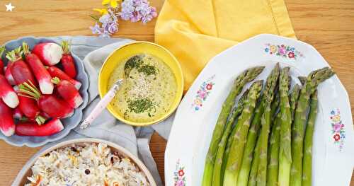 Asperges vertes, "mayonnaise" aux graines de chanvre, riz aux fleurs (vegan, sans gluten, printemps)