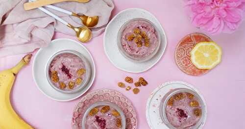 Glace bananes, hibiscus, topping aux mûres séchées (vegan, dessert)