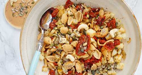 Gnocchetti aux pois chiches, céleri, tomates séchées, graines (vegan, sans gluten)