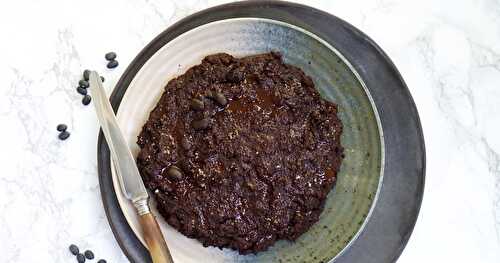 Gâteau aux haricots noirs et au cacao (vegan, sans gluten)