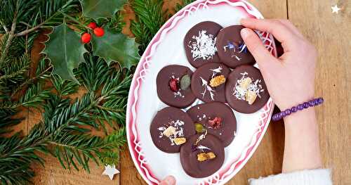 Petits palets au chocolat customisés (dessert, Noël)