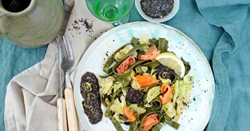 Rubans à la spiruline, sauce algues, chou et truite fumée (pâtes)