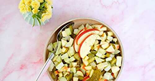 Salade chou rave, pommes, cornichons