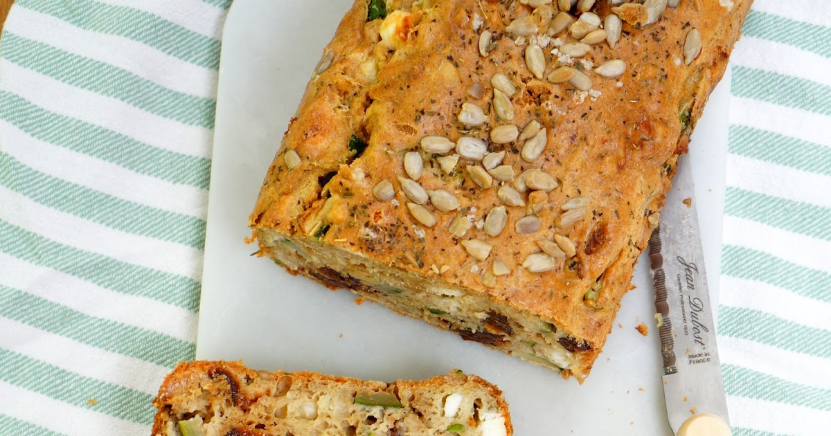 Cake courgettes, feta, pruneaux (amap, veggie, estival)