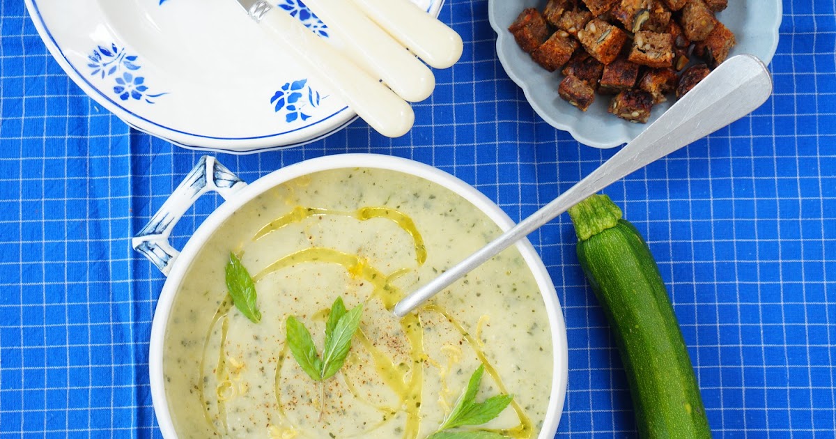 Soupe courgettes, citron, amande, menthe (soupe, amap, vegan)