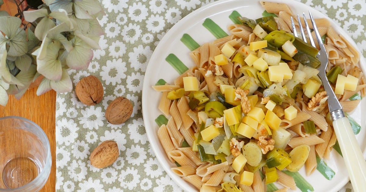 Penne, poireaux, céleri, comté, noix (pâtes, amap, veggie)