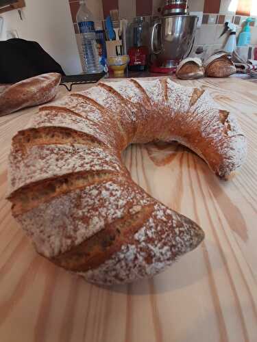 Pain de campagne aux graines de sésame