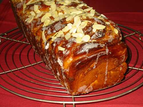 BRIOCHE A LA CREME D'AMANDE & FLEUR D'ORANGER