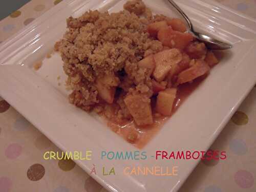 CRUMBLE POMMES-FRAMBOISES À LA CANNELLE