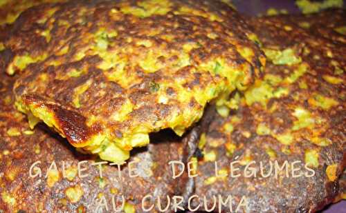 GALETTES DE LÉGUMES AU CURCUMA (carotte, céleri, courgette & pomme de terre)