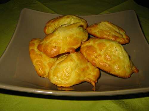 MADELEINES AUX ASPERGES & BOURSIN